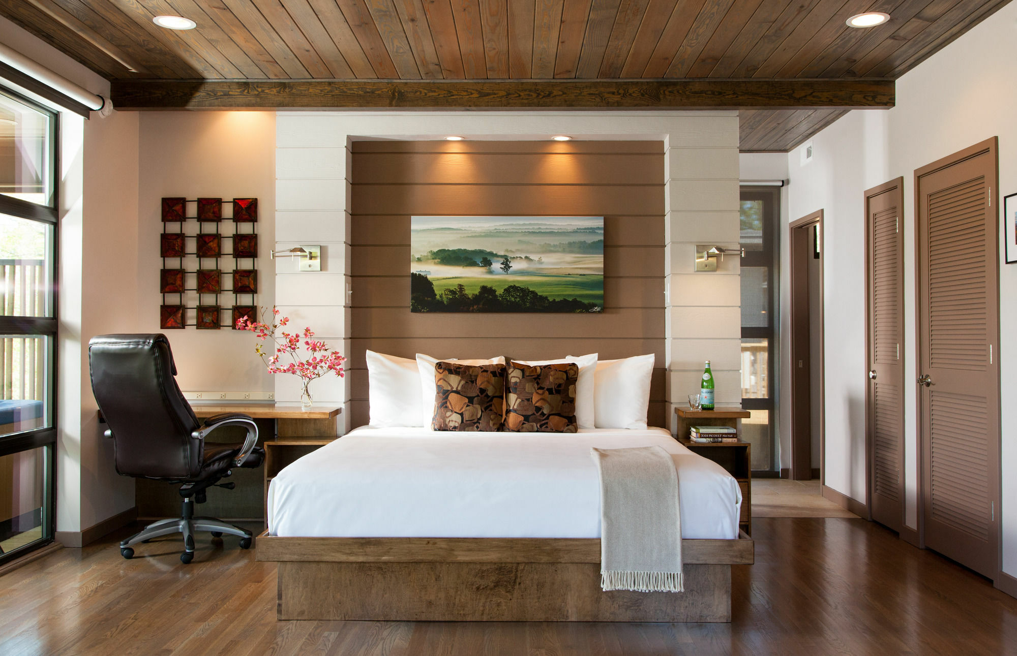Iris Inn & Cabins 韦恩斯伯勒 外观 照片